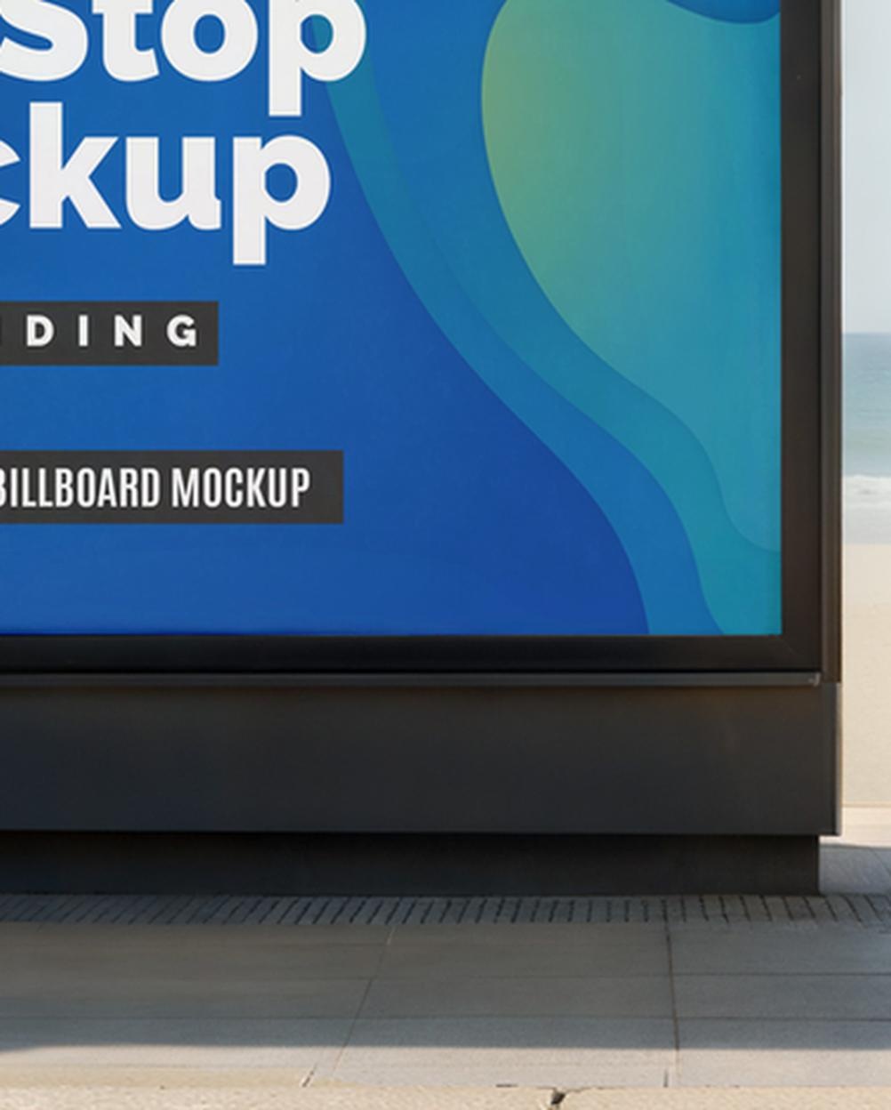 Mockup Billboard Ponto Ônibus Beira-Mar Close Up Mockup Mockup Billboard Ponto Ônibus Beira-Mar - Close Up Mockups de Publicidade Mockup PSD Profissional