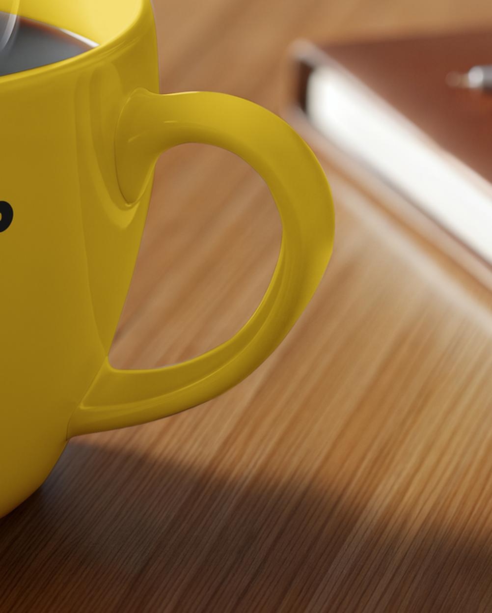 Mockup Caneca Café Mesa Escritório Perspectiva PSD Mockup Caneca Café Mesa Escritório - Perspectiva Mockup Mockups de Objetos Download