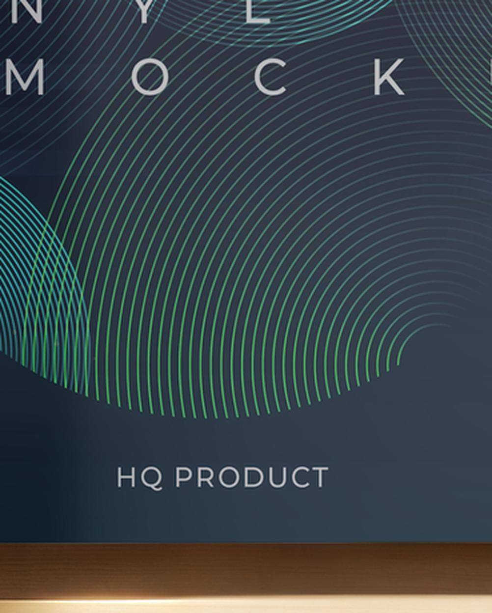 Mockup Capa Vinil Mesa Madeira Close Up Mockup Mockup Capa Vinil Mesa Madeira - Close Up Mockups de Objetos Mockup PSD Profissional