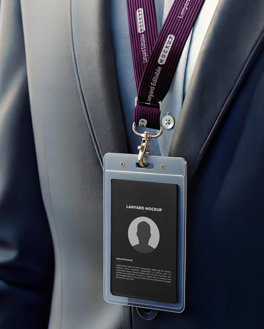 Mockup Crachá Cordão Escritório Corporativo Perspectiva PSD Mockup Crachá Cordão Escritório Corporativo - Perspectiva Mockup Mockups de Objetos Download
