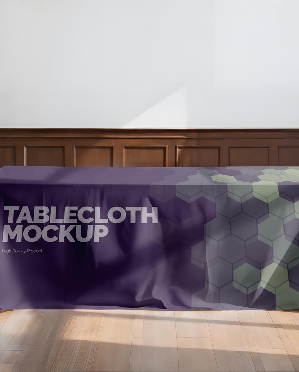 Mockup Toalha Mesa Ambiente Madeira Vista Frontal PSD Mockup Toalha Mesa Ambiente Madeira - Vista Frontal Mockup Mockups de Publicidade para Download